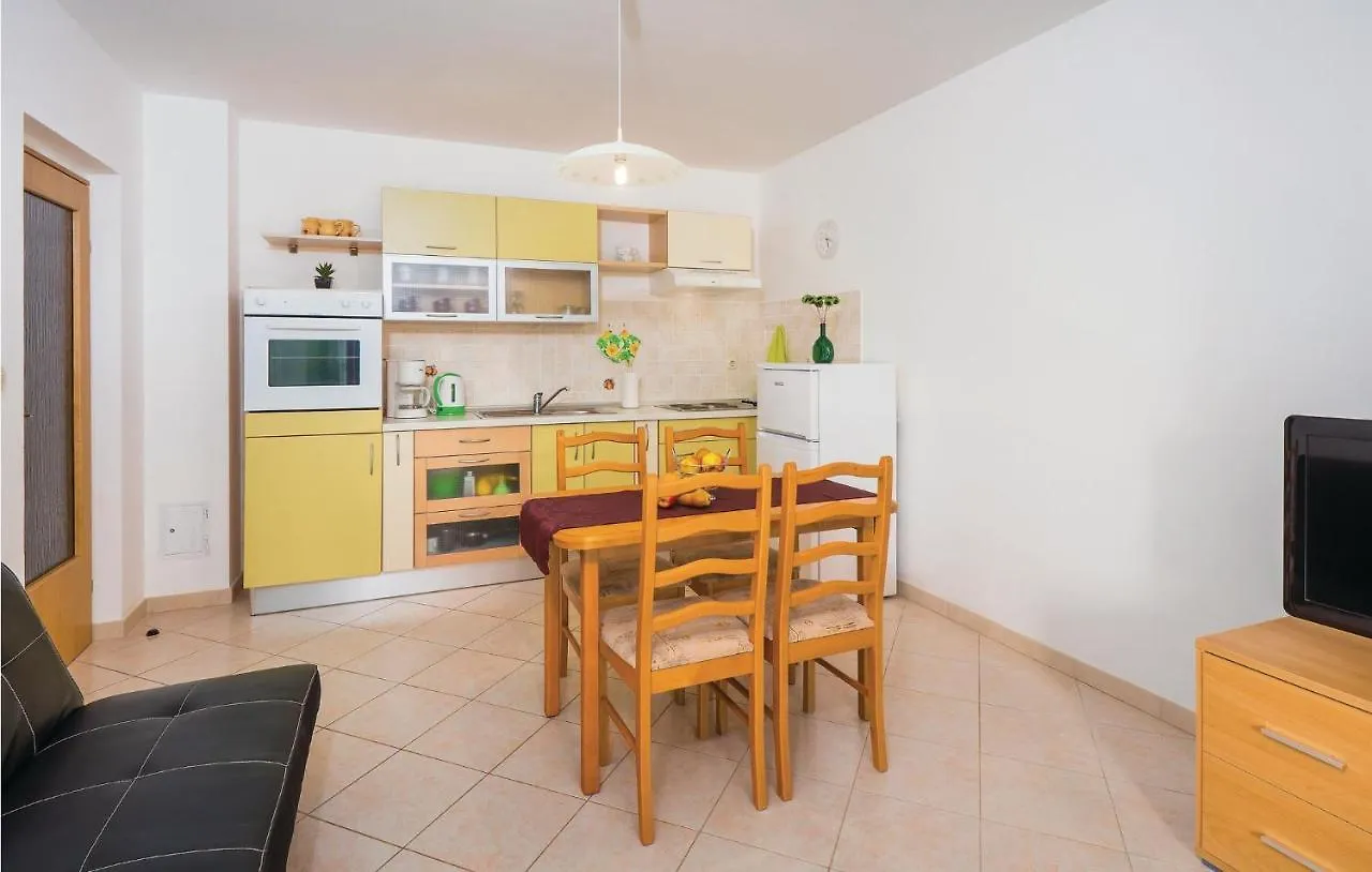 2 Bedroom Lovely Apartment In Labin Labin  Croatia